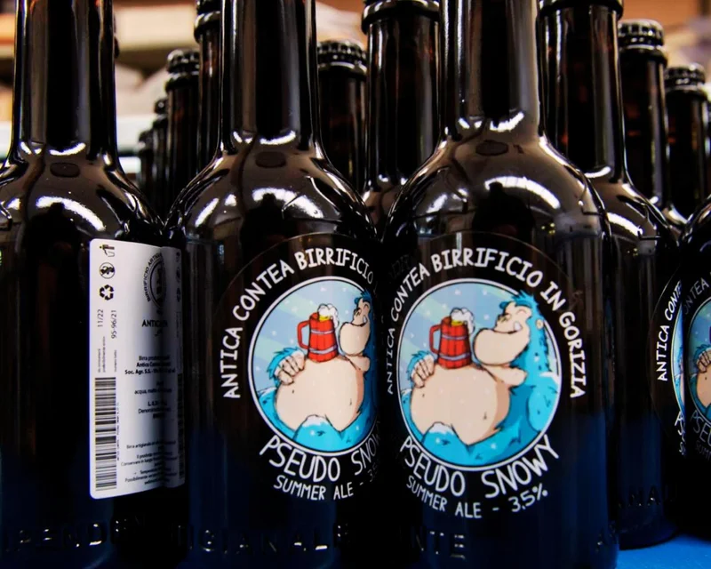Bottiglie di birra artigianale Antica Contea Birrificio in Gorizia, GO Makers 2026